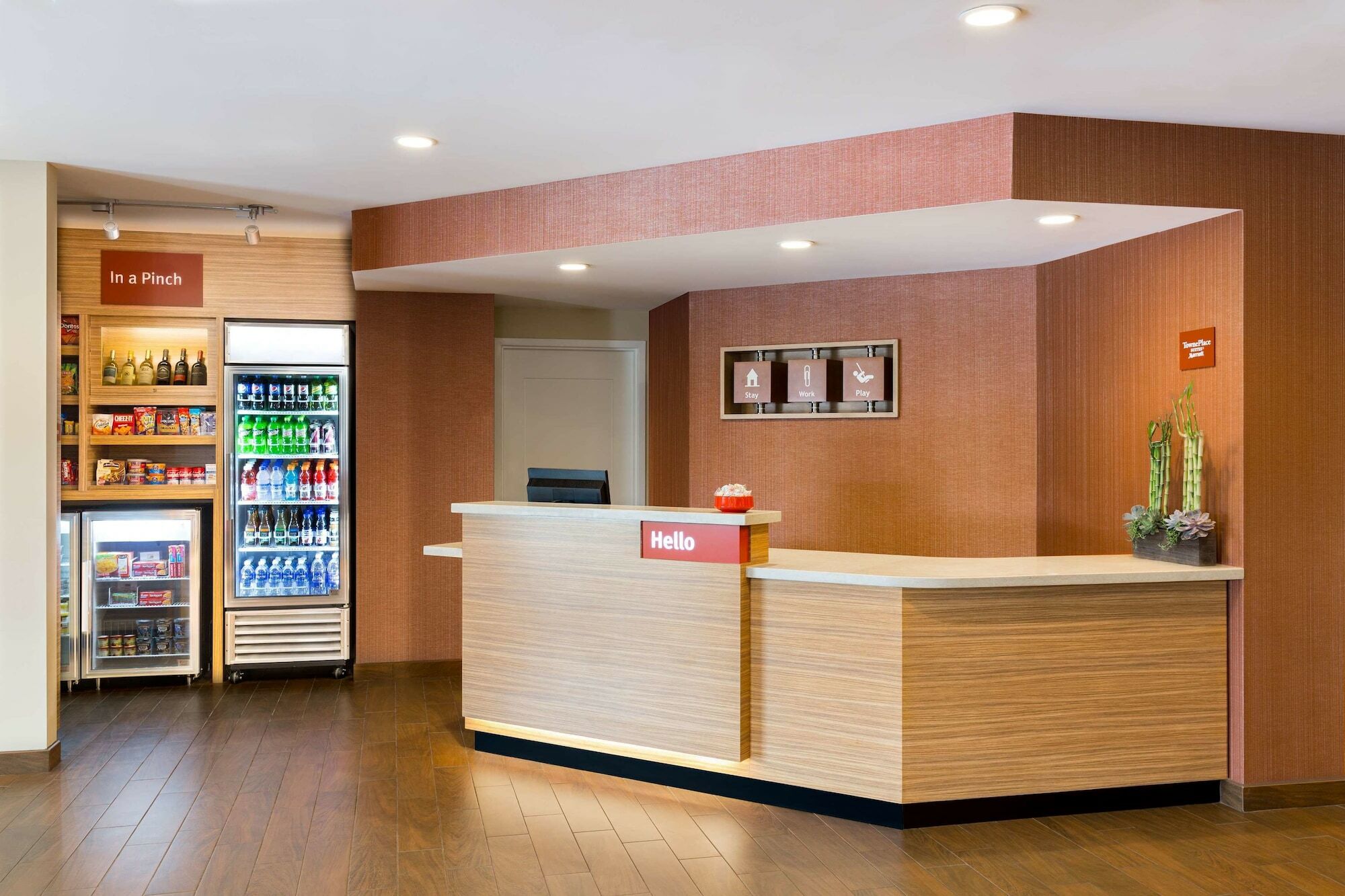 Towneplace Suites Kansas City At Briarcliff Экстерьер фото